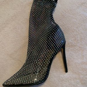 Meet your Posher, Kelly